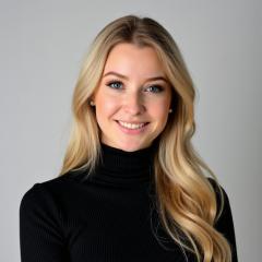 Headshot of graduate Alisha Mandla